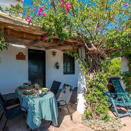 Cantueso Holiday Park Periana Exterior foto